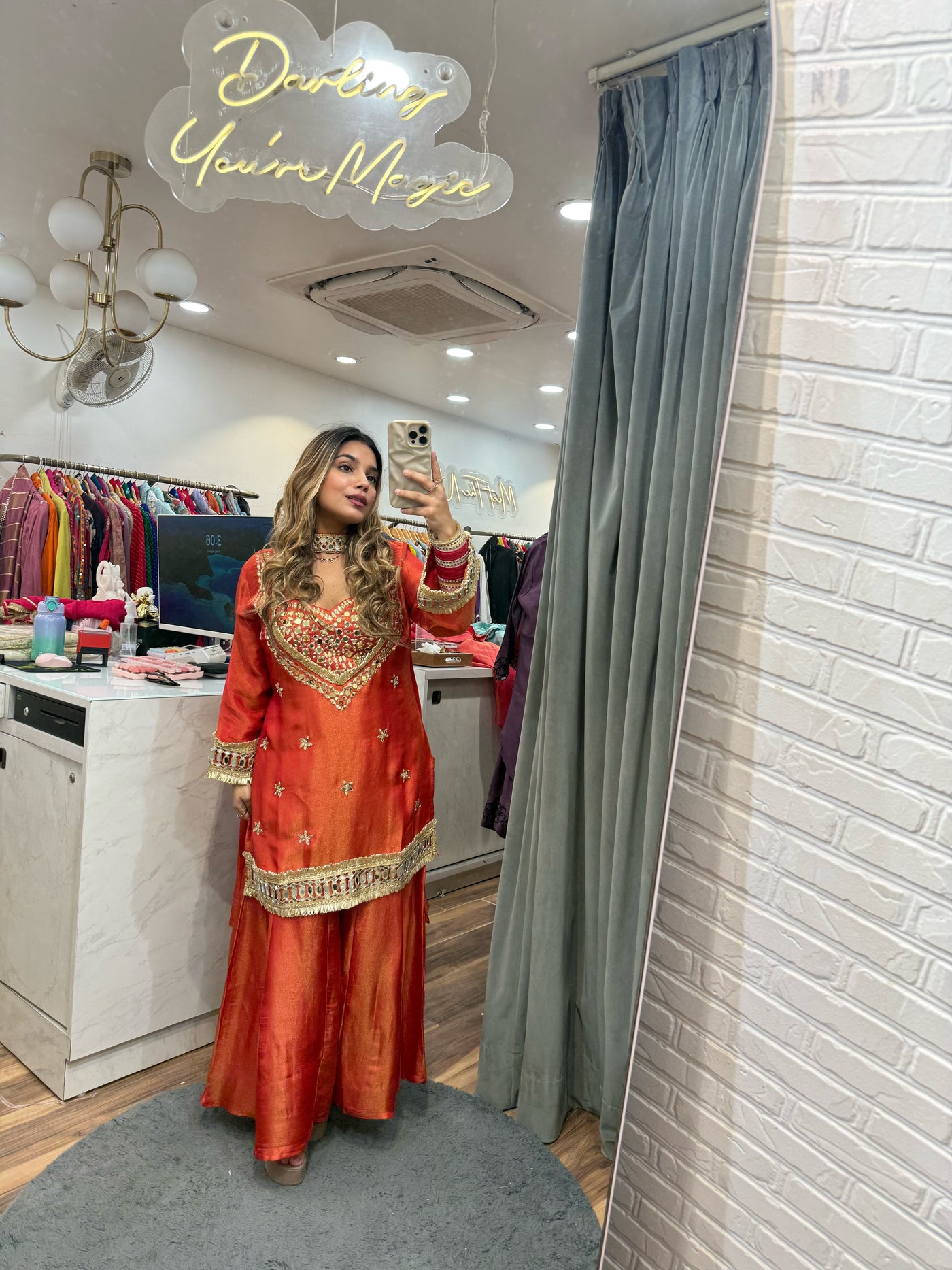 “Kohinoor” - Four Piece set