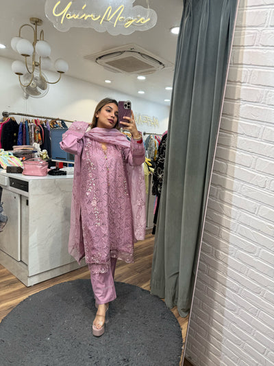 “Noora” - Three Piece set