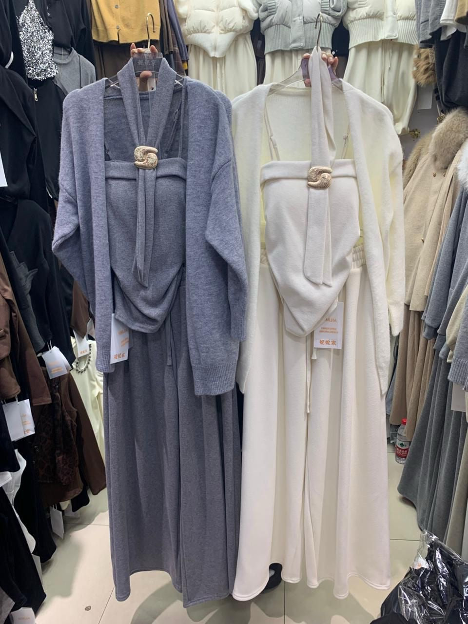 “Mubil” - Woollen Four Piece set