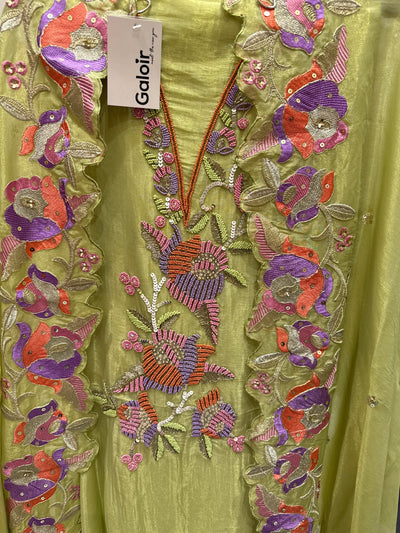 “Varrina” -   Unstitched Suit