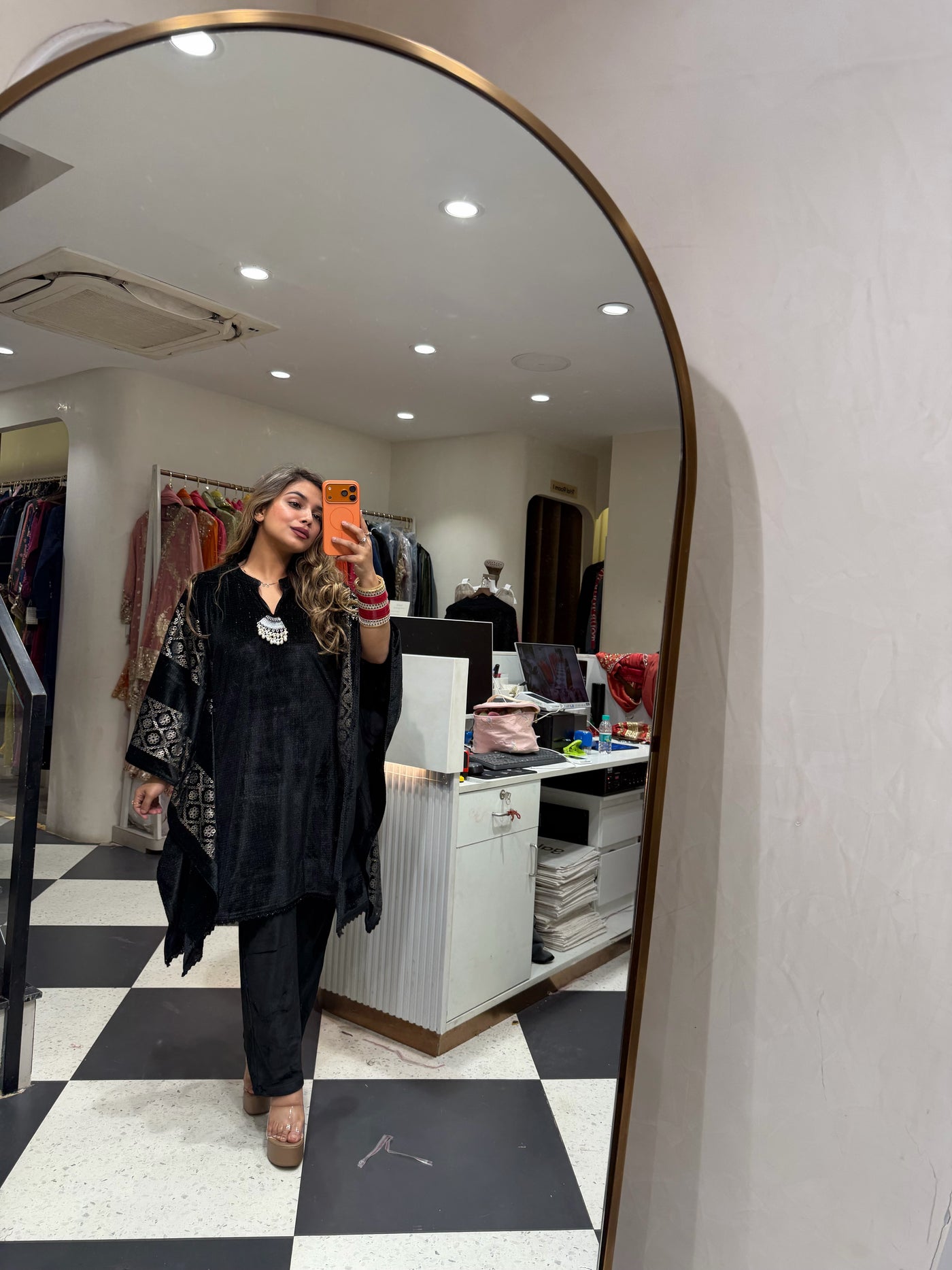 “Meshi” - Velvet Two Piece set