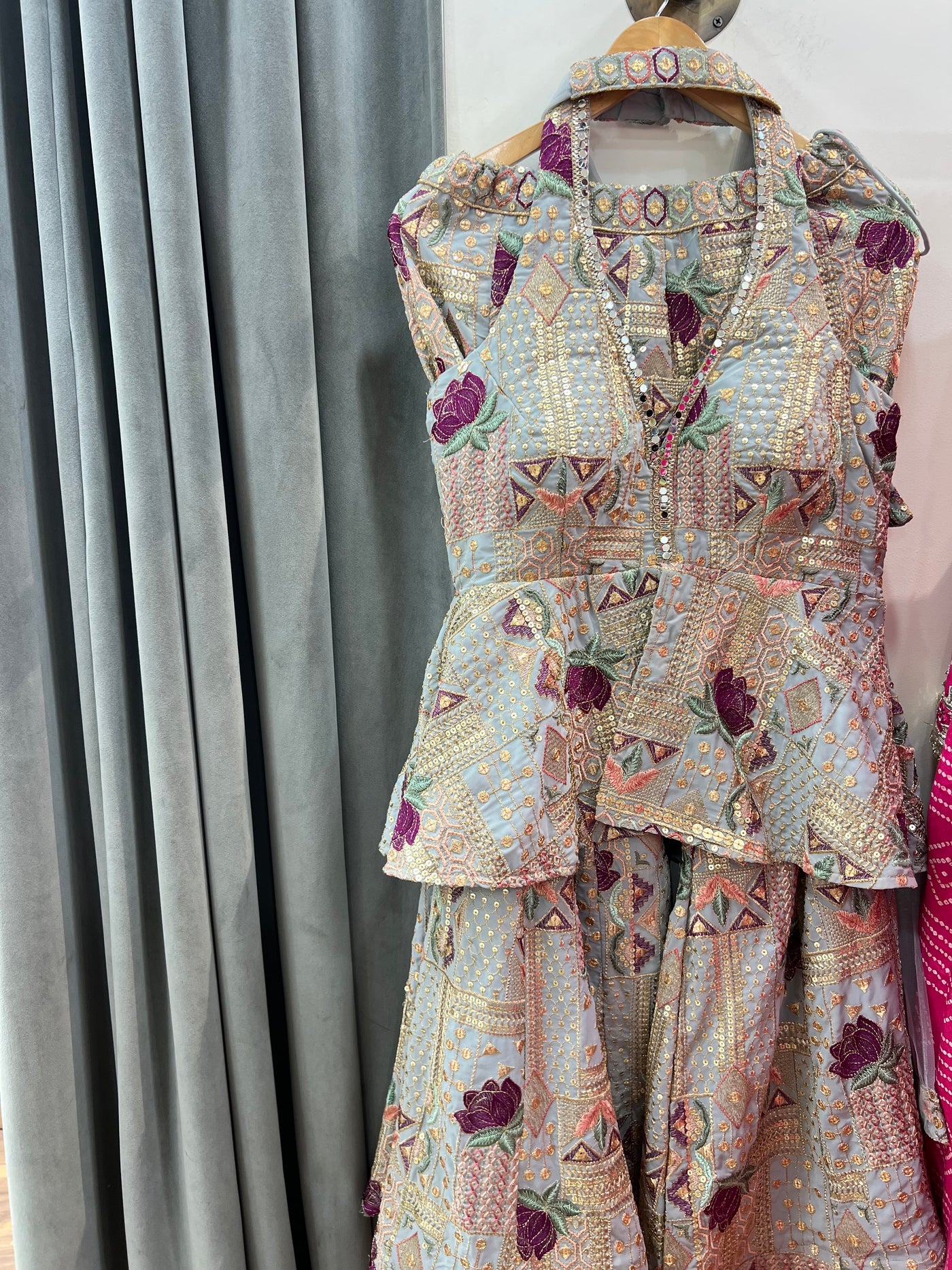 “Urima”- Three Piece set