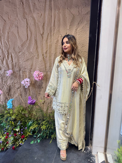 “Mohinoor” - Three Piece set