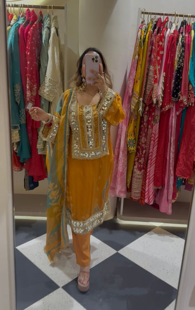 “Pari” - Three Piece set