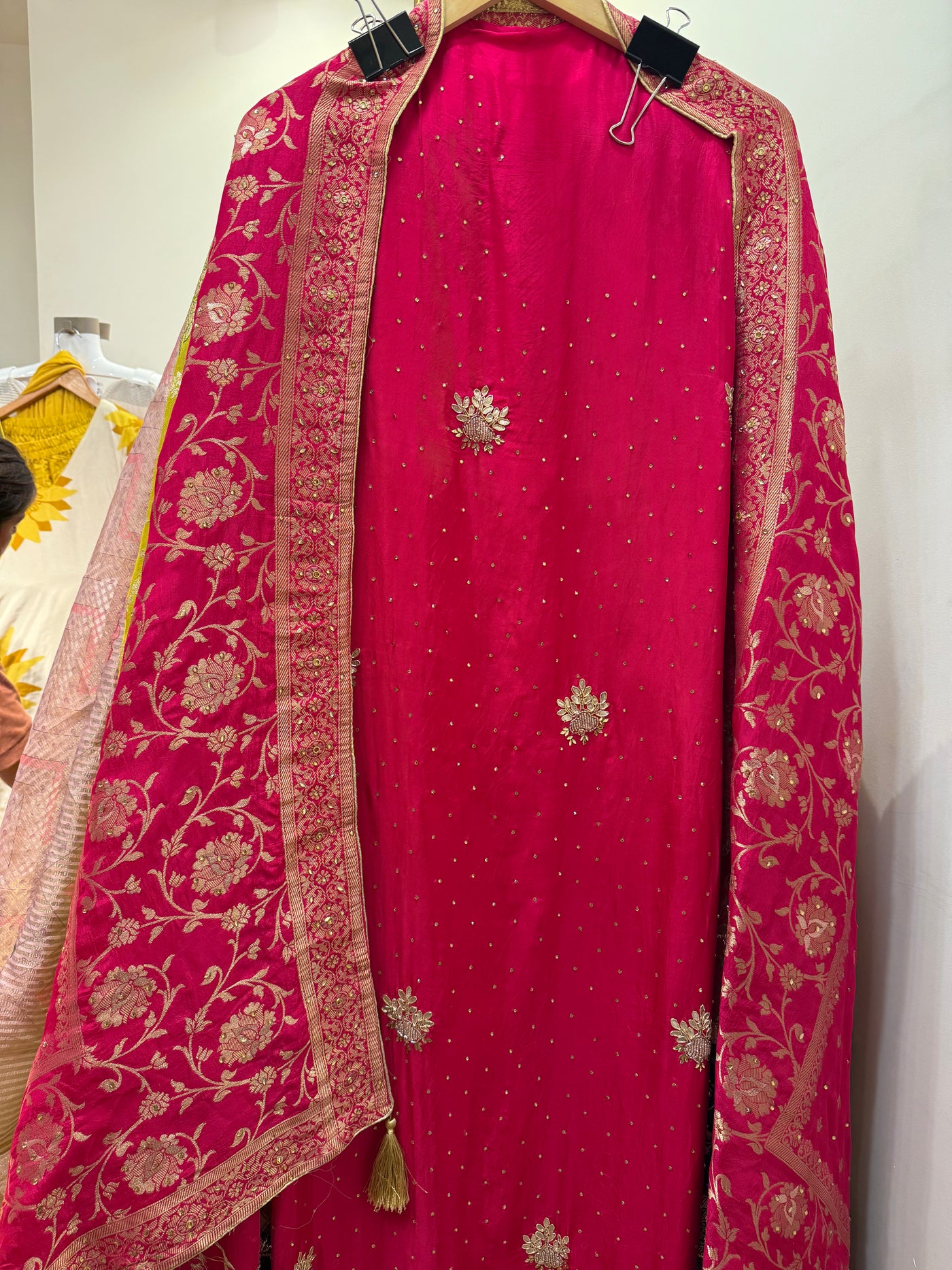 “Gulroz” - Unstitched Suit