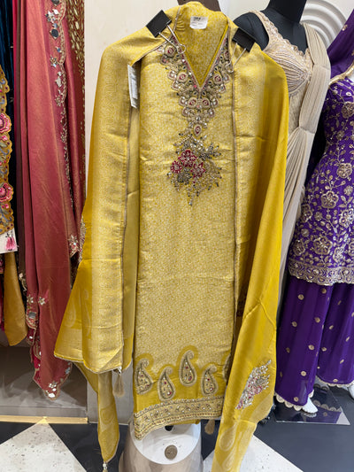 “Hia” - Unstitched Suit