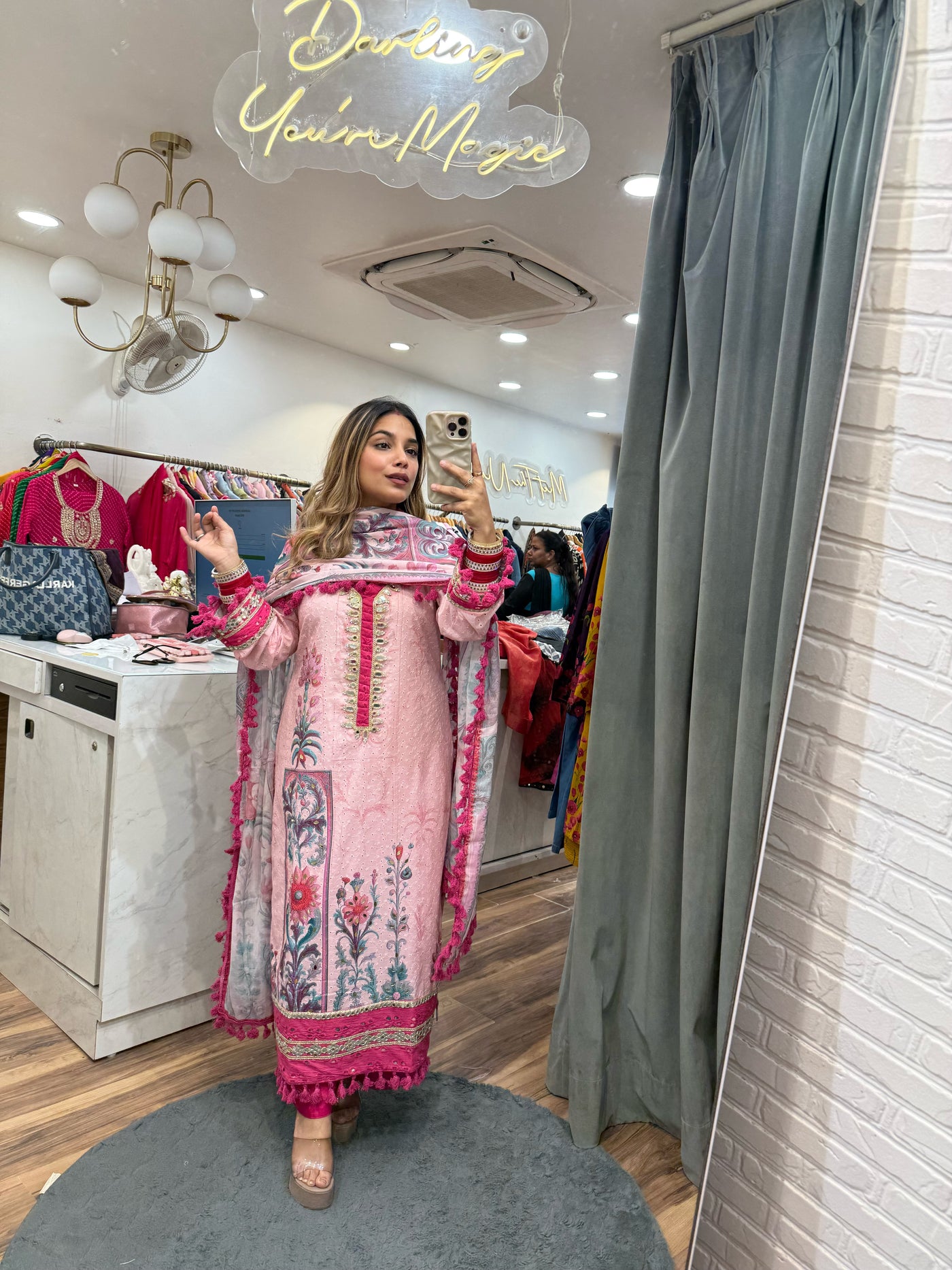 “Gehna”- Three Piece set