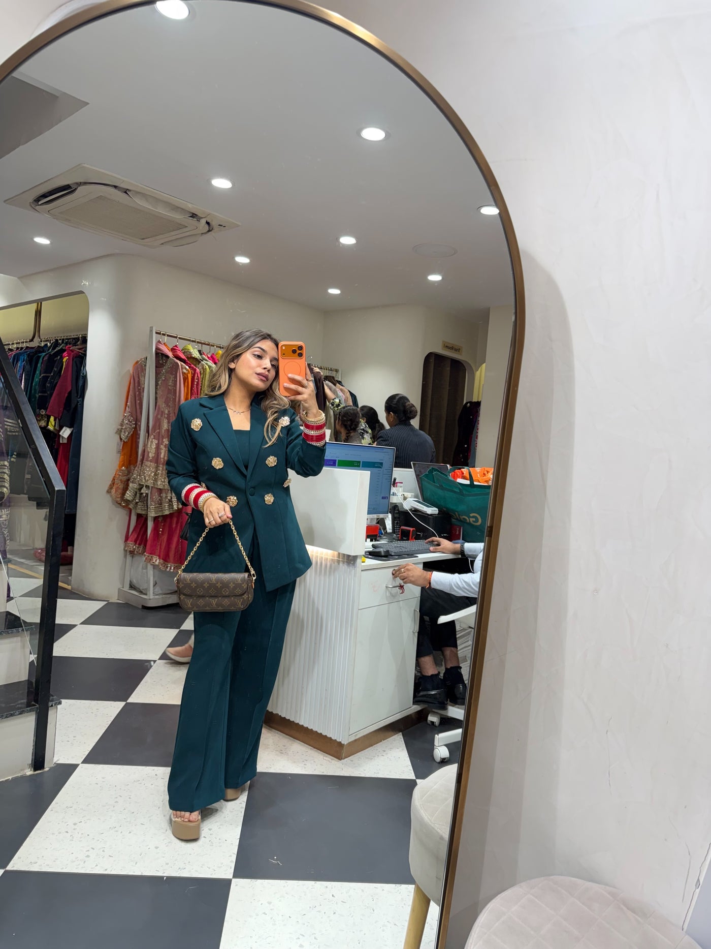 “Siri” - Three Piece set