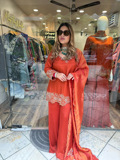 “Mehakta”- Three Piece set