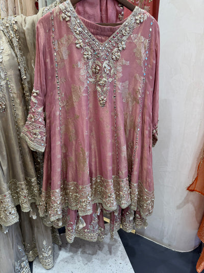 “Nira” - Three Piece set