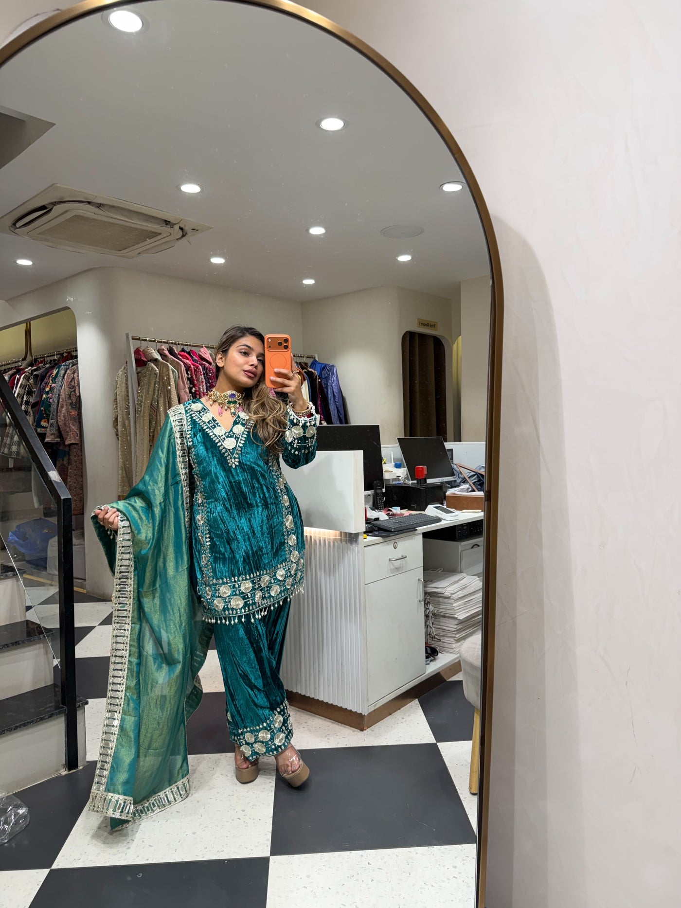 “Mohifoor” - Velvet Three Piece set