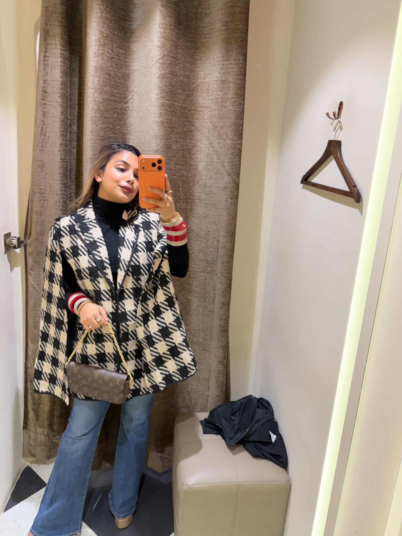 “Mahvi” -  Tweed Cape