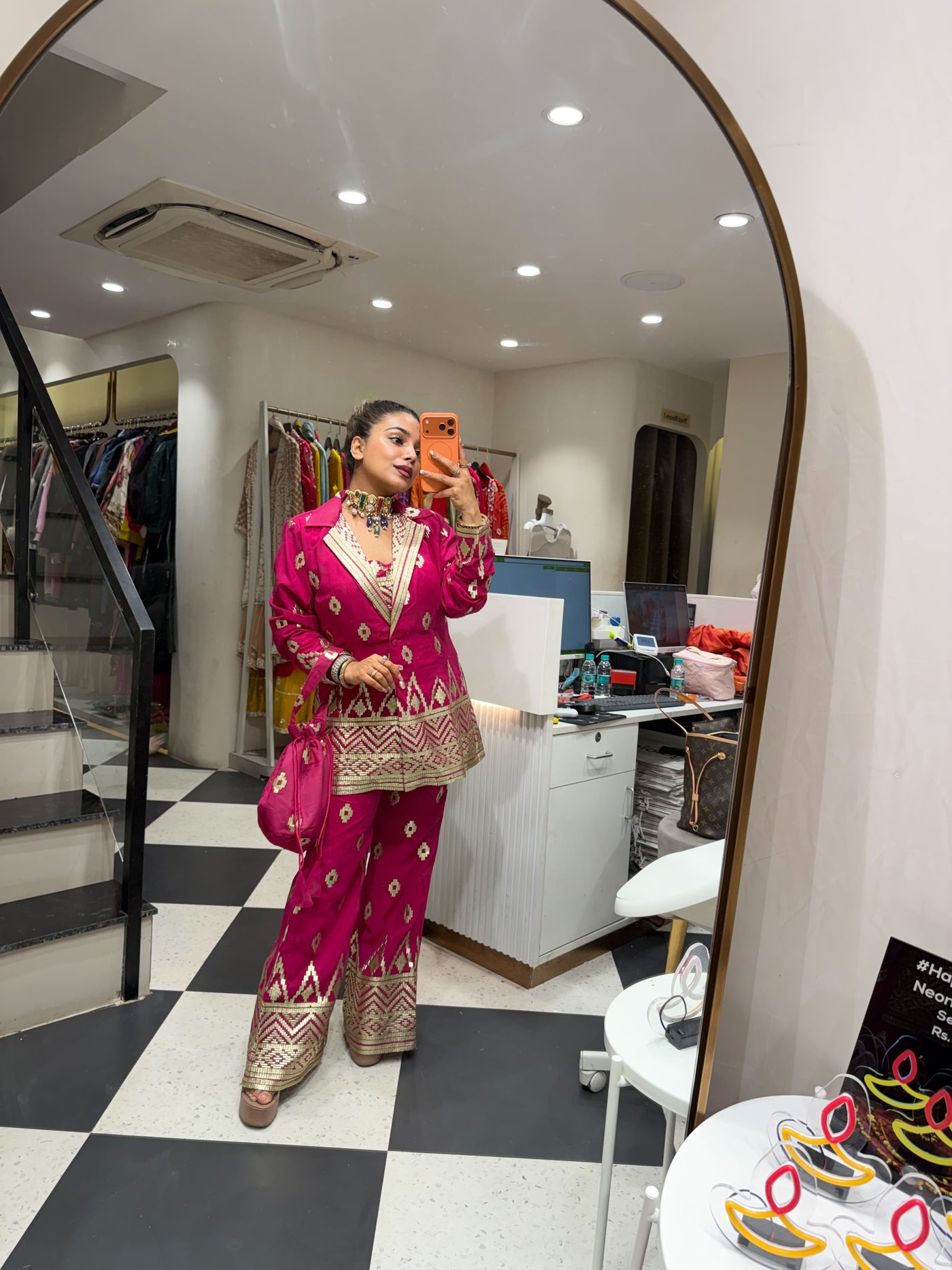 “Himami” - Four Piece set