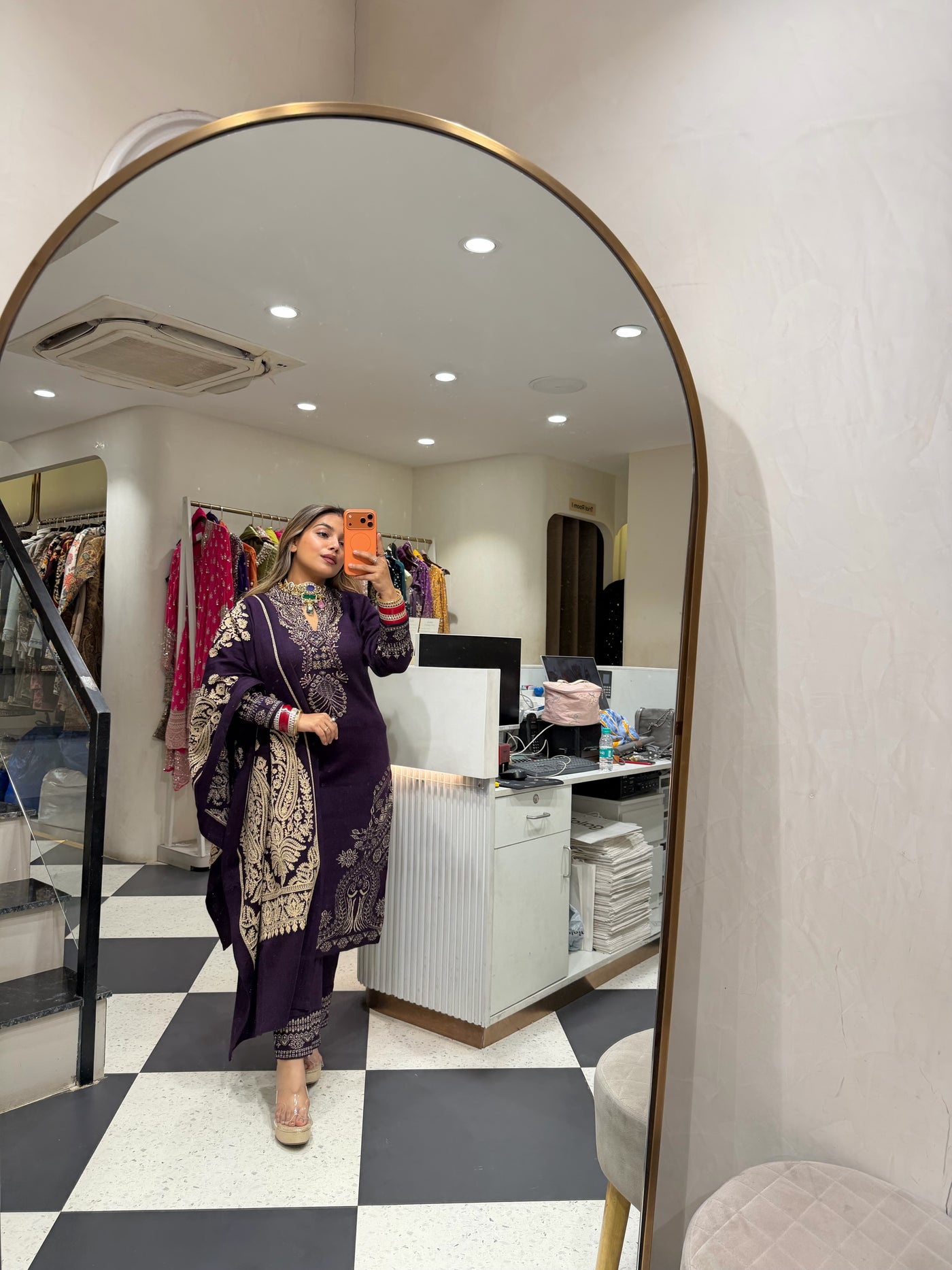 “Jakina” - Three Piece set