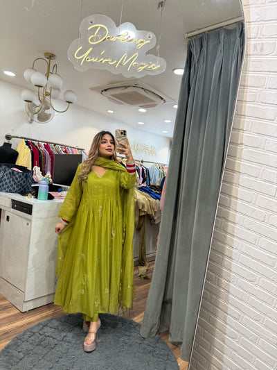“Razeena” - Mul chanderi Three Piece set