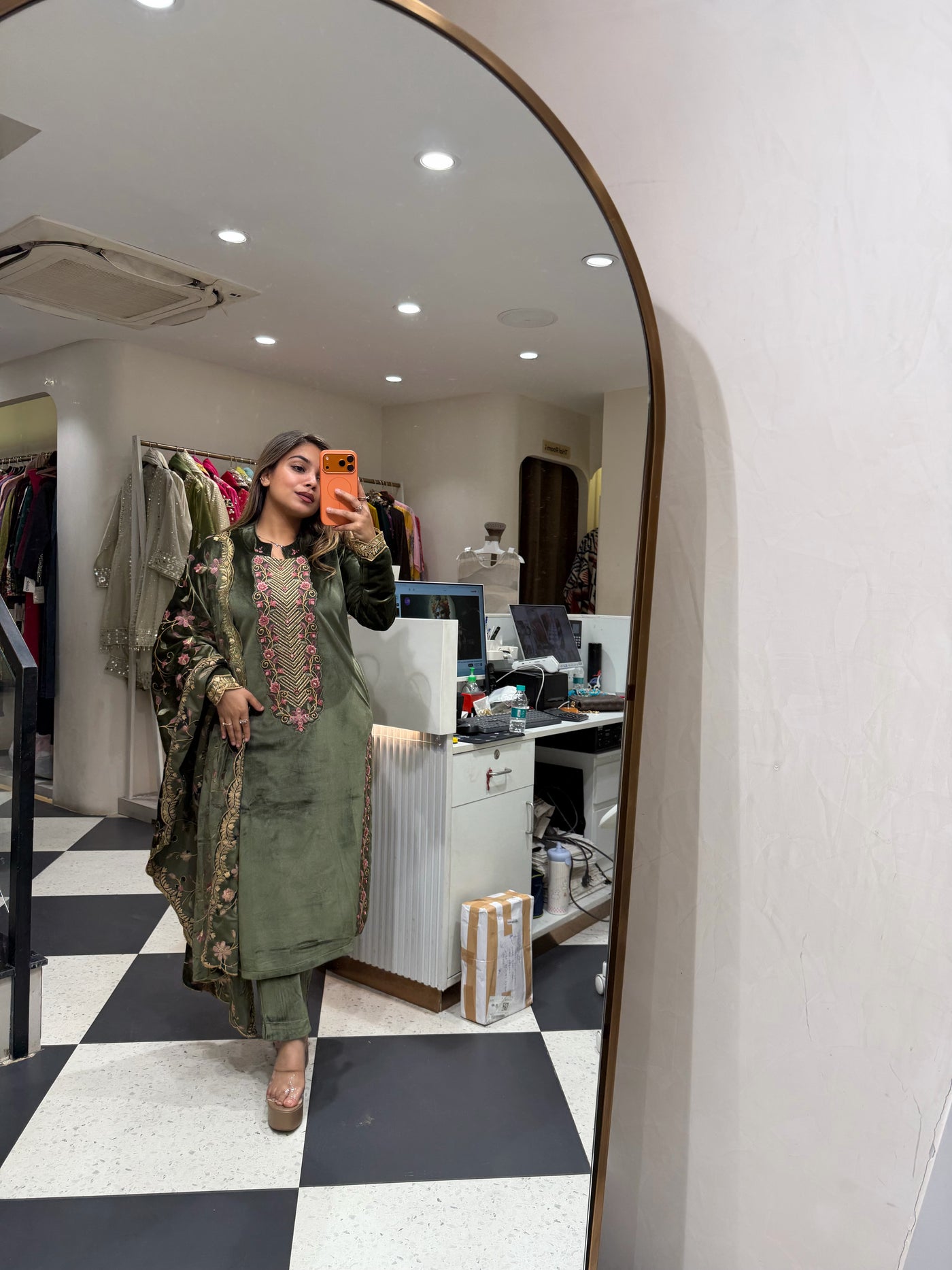 “Simira” - Velvet Three piece set