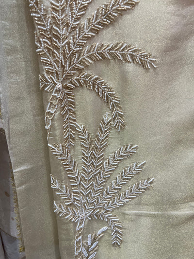 “Moni” -   Unstitched Suit