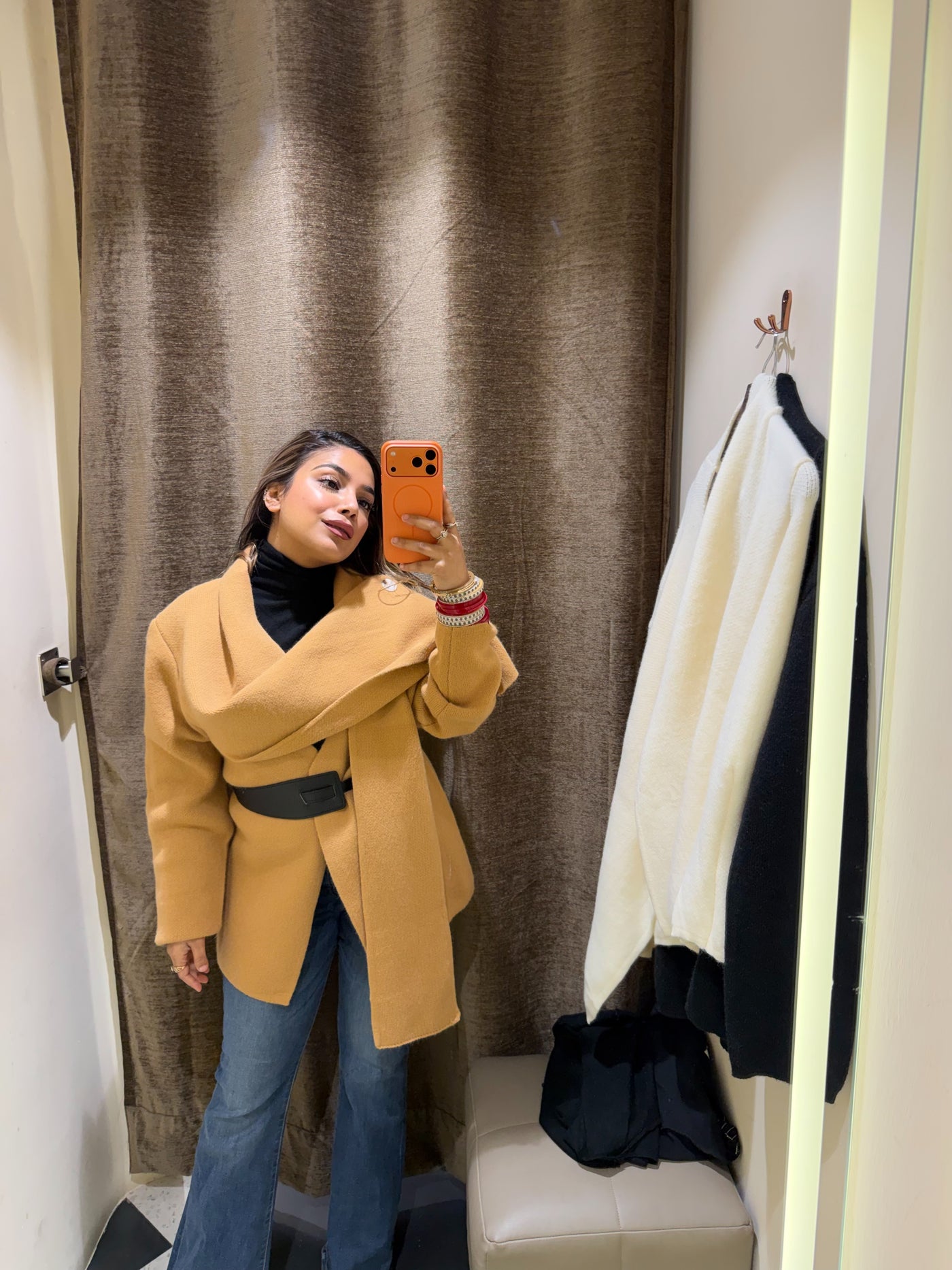 “Amali” -  Woollen Top with belt