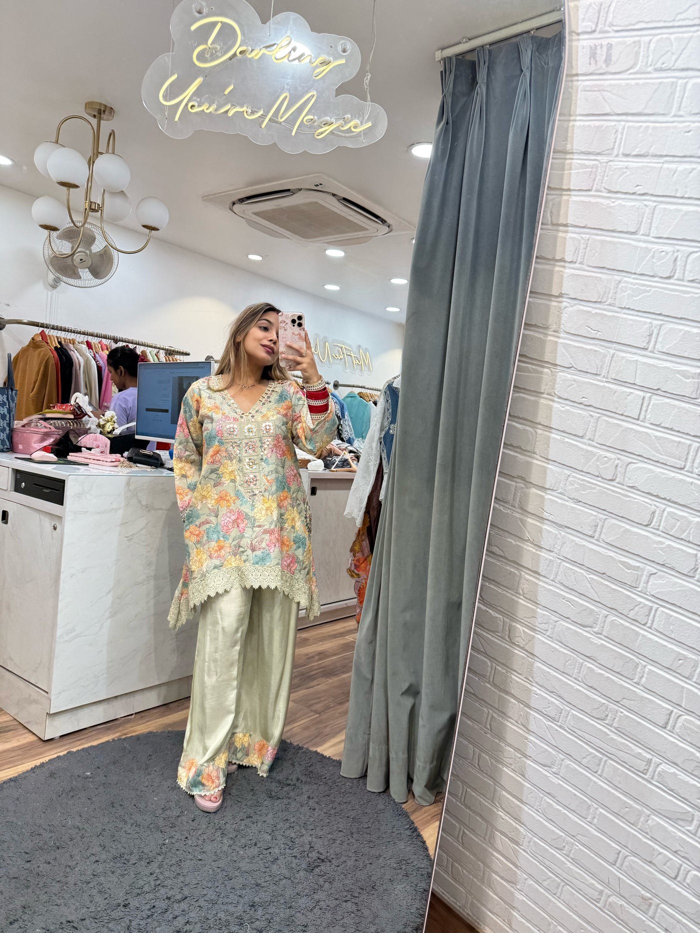 “Veri” - Two Piece Set