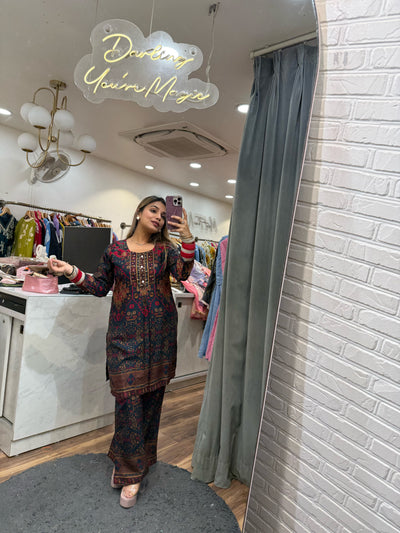“Girisha” - Two piece set