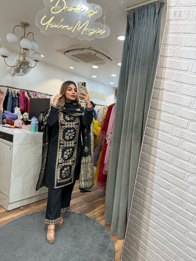 “Sunaina -  Two Piece set