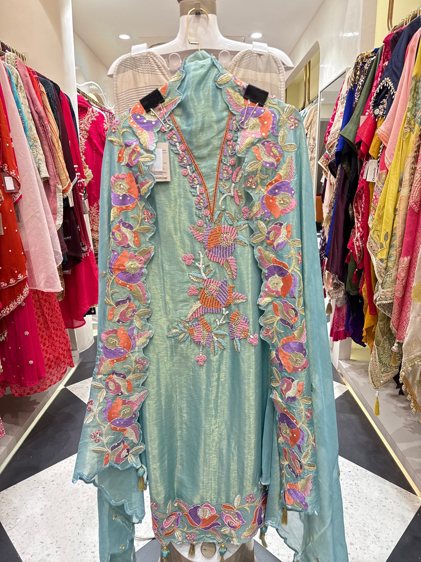 “Varrina” -   Unstitched Suit