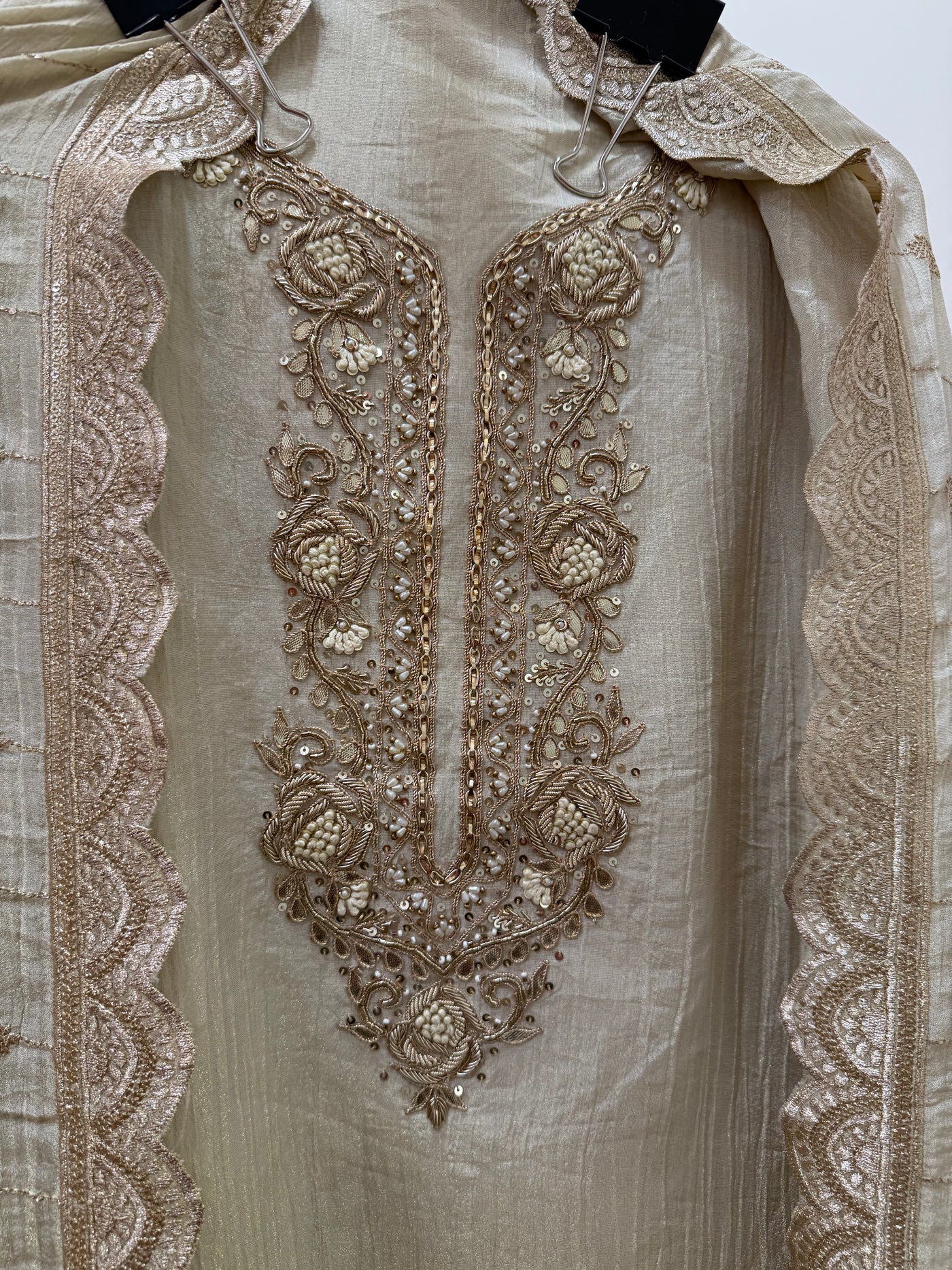 “Nooraniya ” - Unstitched Suit