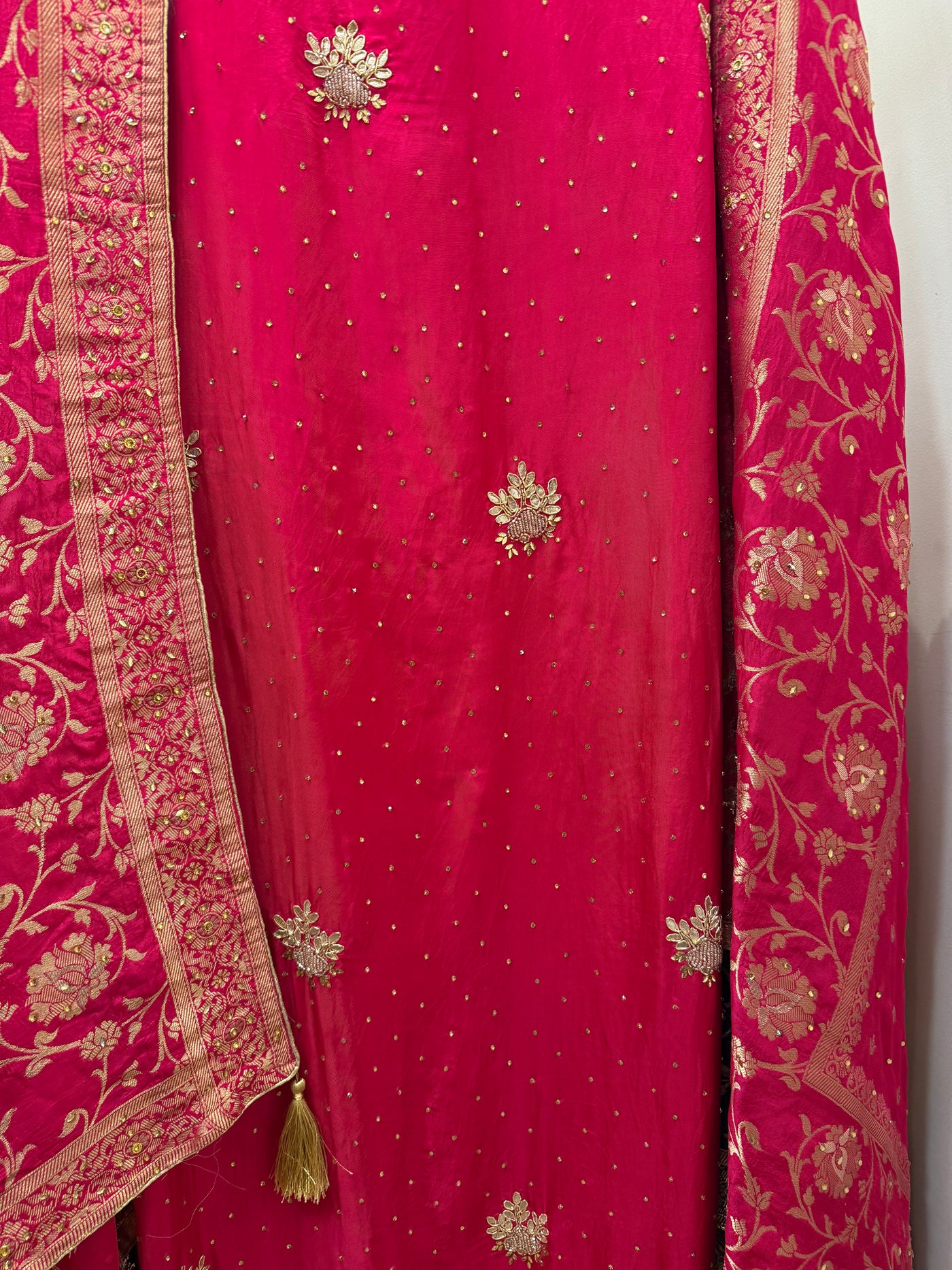 “Gulroz” - Unstitched Suit