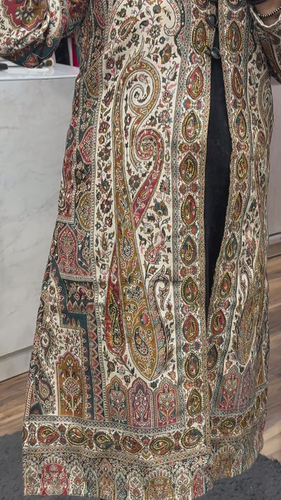 “Ganiya” - Pashmina set with handwork