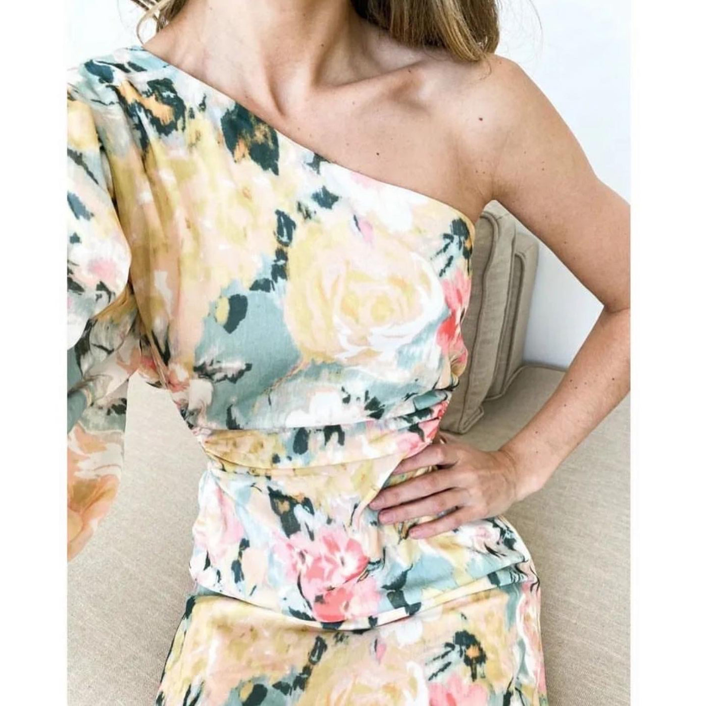 ''Lou'' - Floral Print One-Shoulder Dress